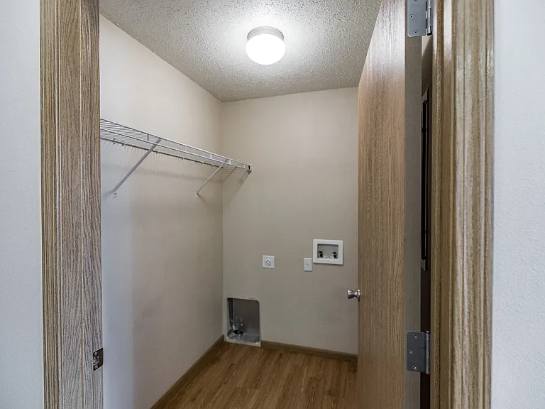 Sunset Ridge — Photo 16