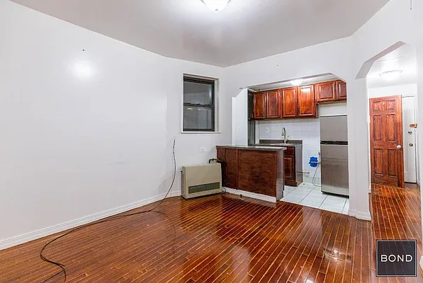 Rented by Bond New York | media 1