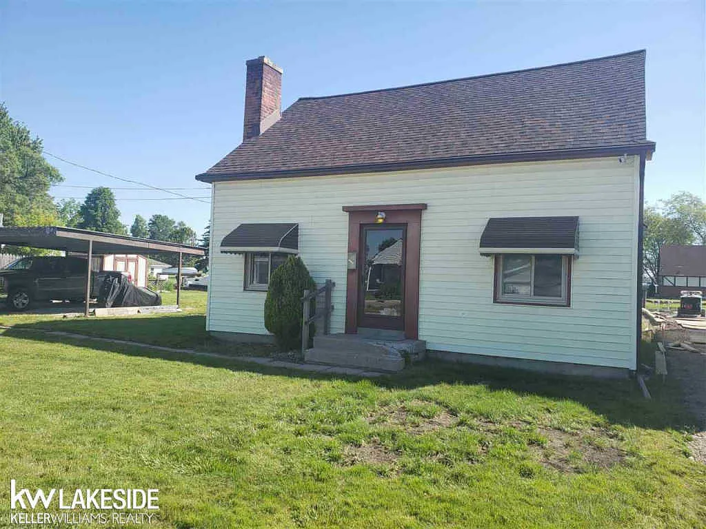 50800 Taylor St photo 1