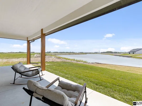 27505 Heron St, Valley, NE 68064