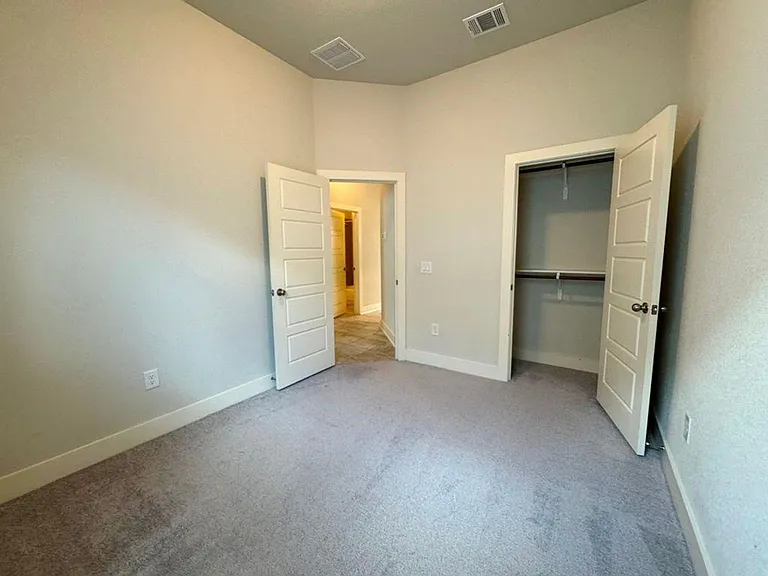 12008 Reindeer Dr — Photo 34