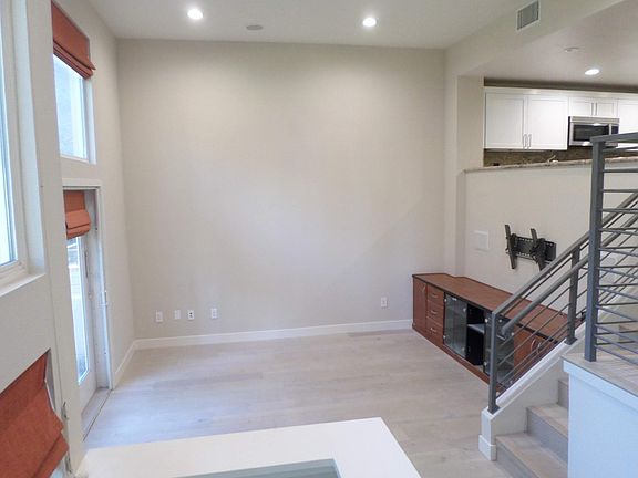 4th image of 13200 Pacific Promenade APT 120