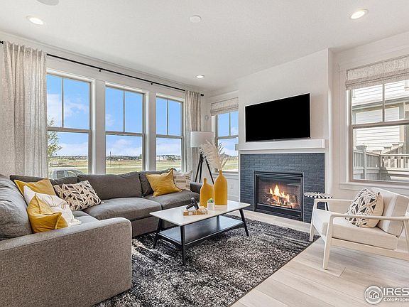 4th image of 109 Westerly Blvd