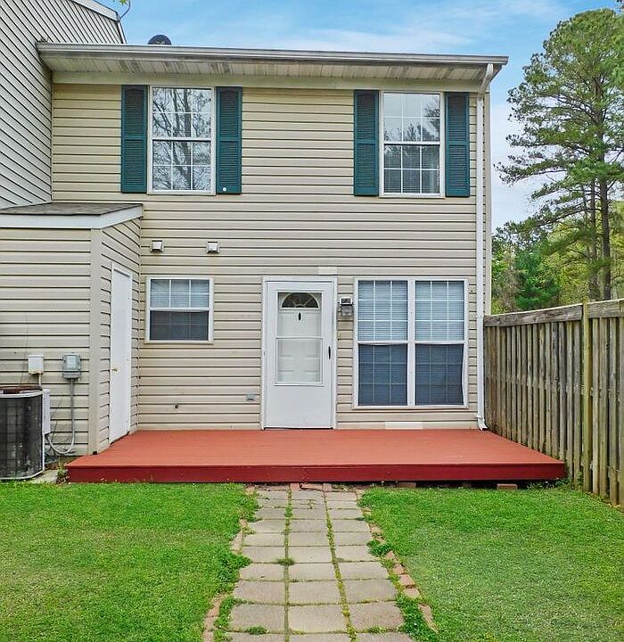 1st image of 21386 Edgar Way