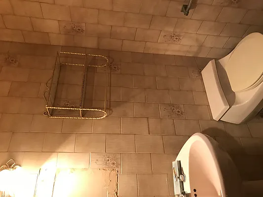 Rented by Nooklyn NYC LLC | media 23