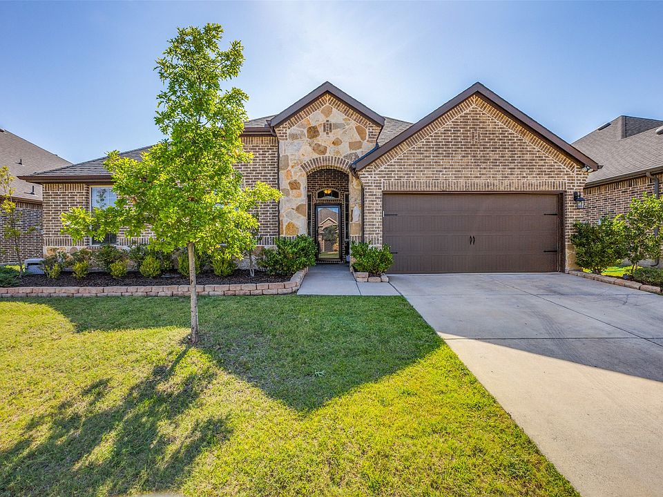 1st image of 3092 Maverick Dr