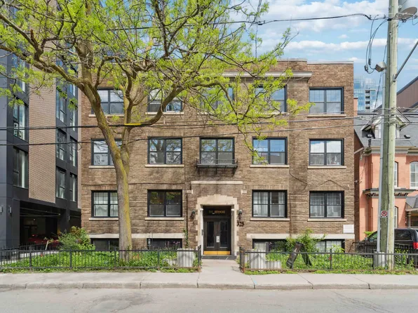 325 Cooper Apartments, 325 Cooper St, Ottawa, ON K2P 0G5