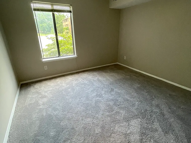 11315 Commonwealth Dr #104 — Photo 11