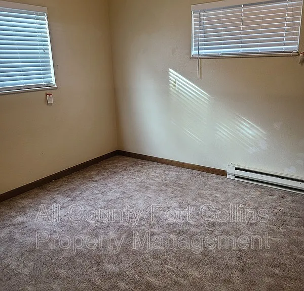 1829 Lily Pl #1 — Photo 4