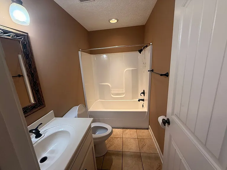 228 Chronicles Dr — Photo 12