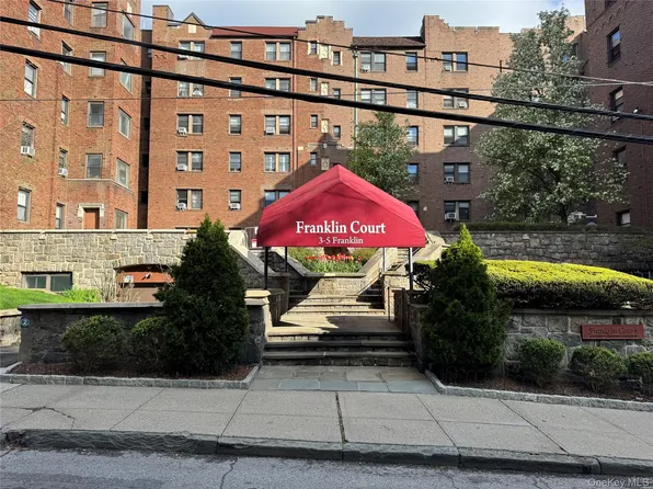 3 Franklin Avenue #4M, White Plains, NY 10601