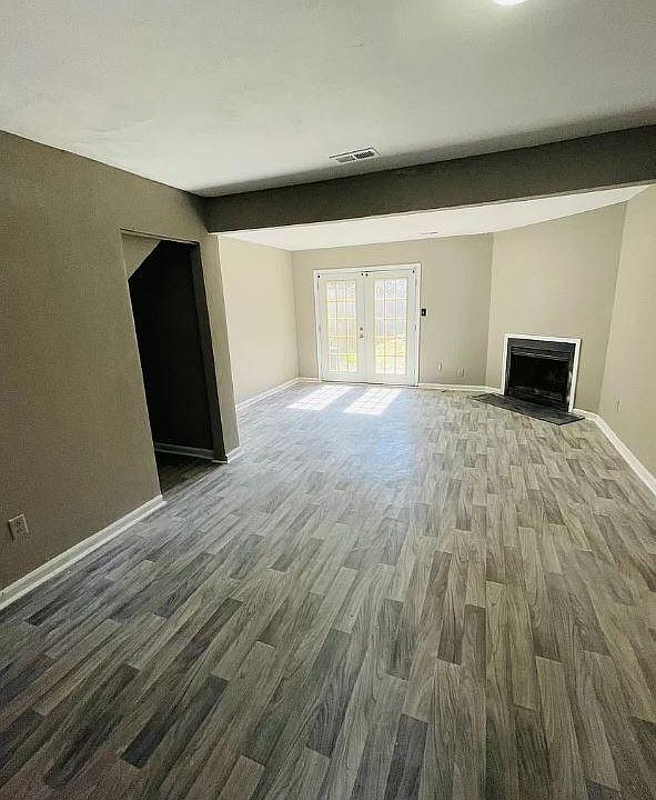 1st image of 5611 Gregory Ct #1