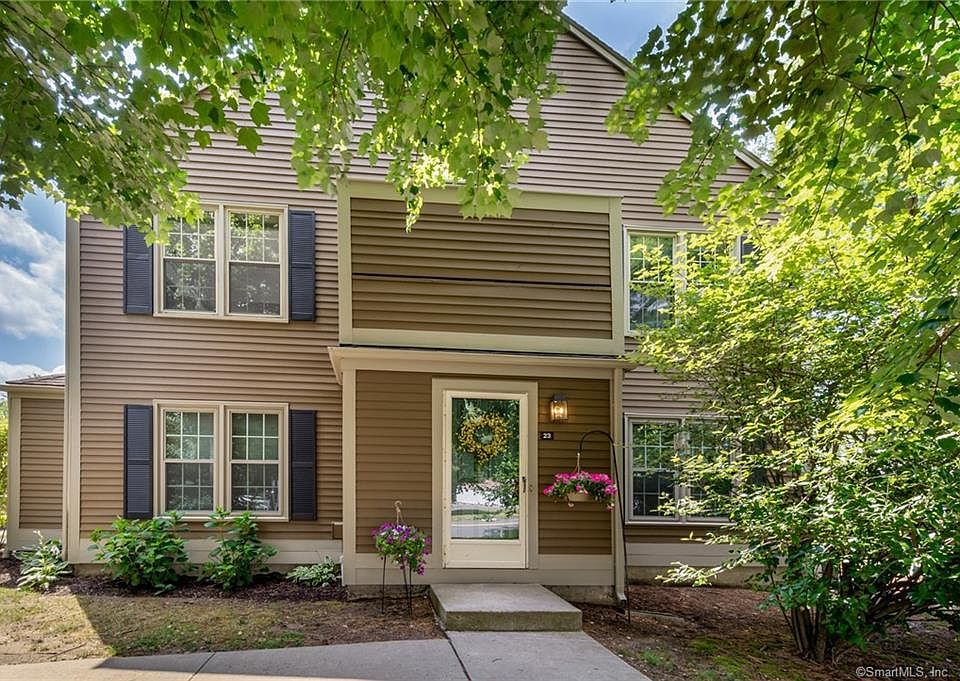 1st image of 23 Newberry Lane #23