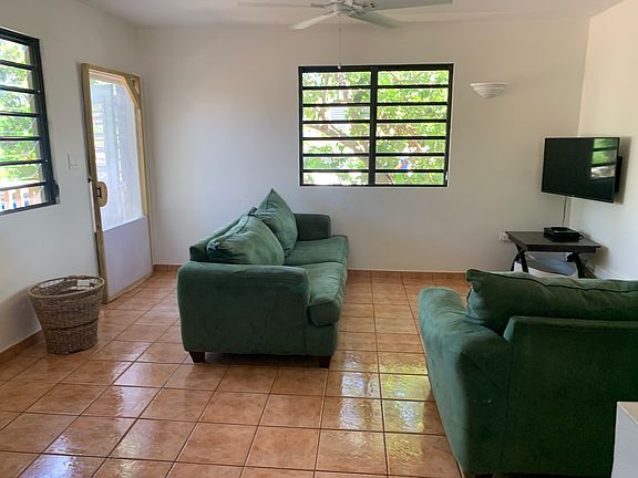 Entryway & living room