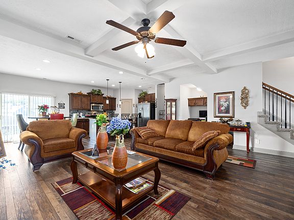 5th image of 1287 Golden Eagle Way