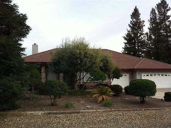 3rd image of 36560 Orange Grove Ave