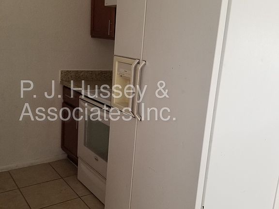 2nd image of 7501 W Glenn Dr