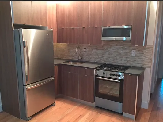 Rented by TheRealEstateCompany.com LLC | media 24