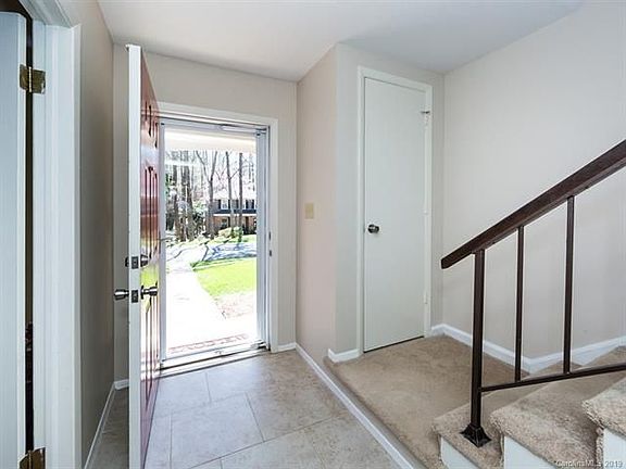 5th image of 9313 Hinson Dr