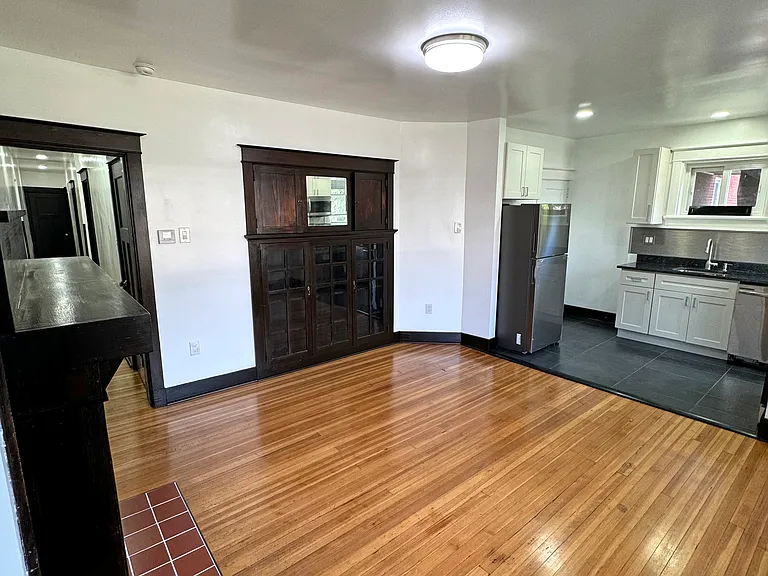 259 Gross St — Photo 19