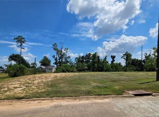 1715 W Wehrt St, Westlake, LA 70669