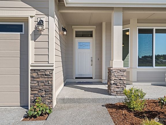 3rd image of 9646 7th Avenue SE