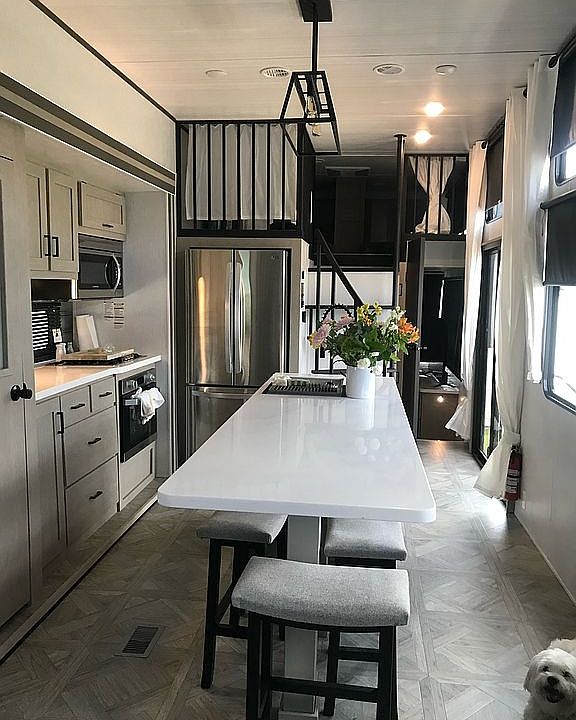 1st image of 108 Forest Lake Dr