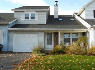 15 Sleepy Holw, Rochester, NY 14624