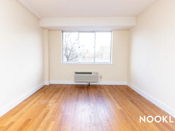 756 Myrtle Avenue image 1 of 18