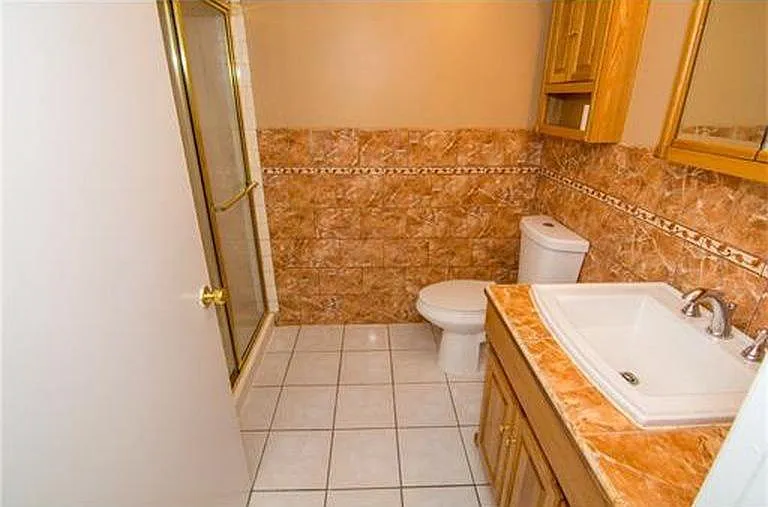 203 Sierra Court — Photo 2