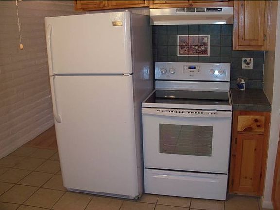 Stove and Fridge