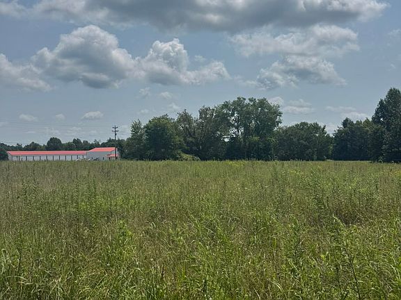 3rd image of 4565 State Highway 76