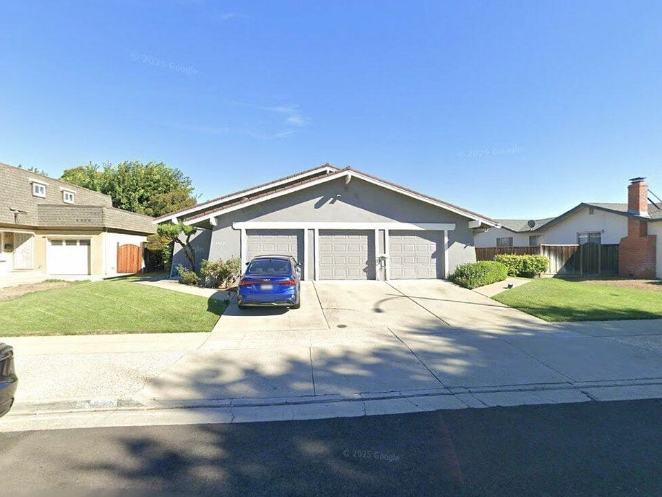 1st image of 4162 Wessex Dr #4162
