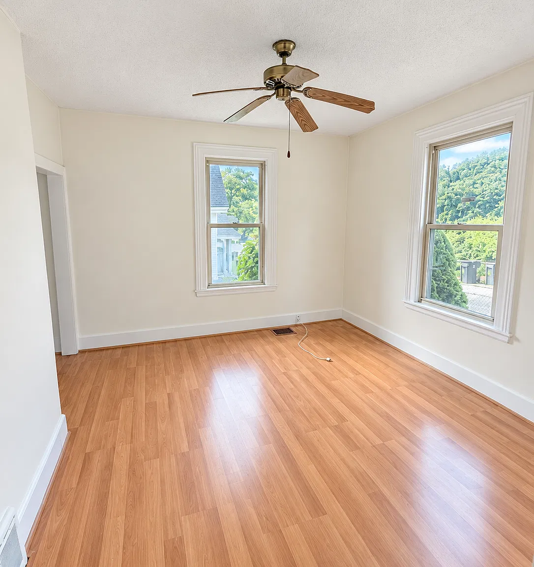 3 bed, $3,100 — Photo 3