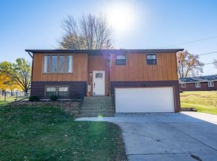 2346 Van Beek Rd, Green Bay, WI 54311