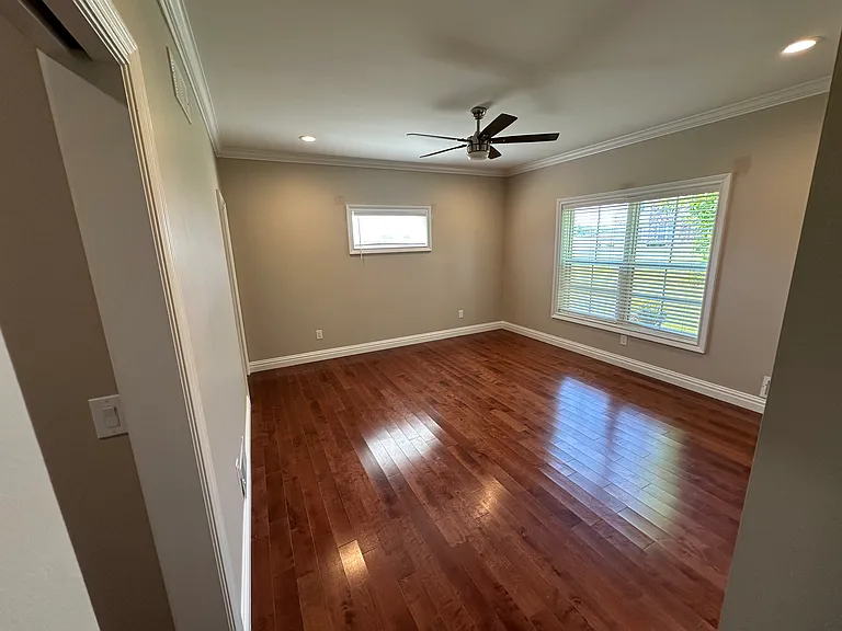 7809 Merrick Rd #302 — Photo 16