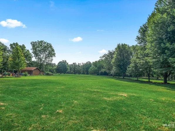 16559 S Lily Cache Rd, Plainfield, IL 60586