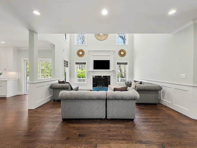 12 Pelham Rd — Photo 17