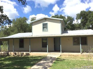 95 Praise Dr, Poteet, TX 78065