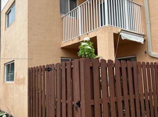 14911 SW 80th St APT 109, Miami, FL 33193