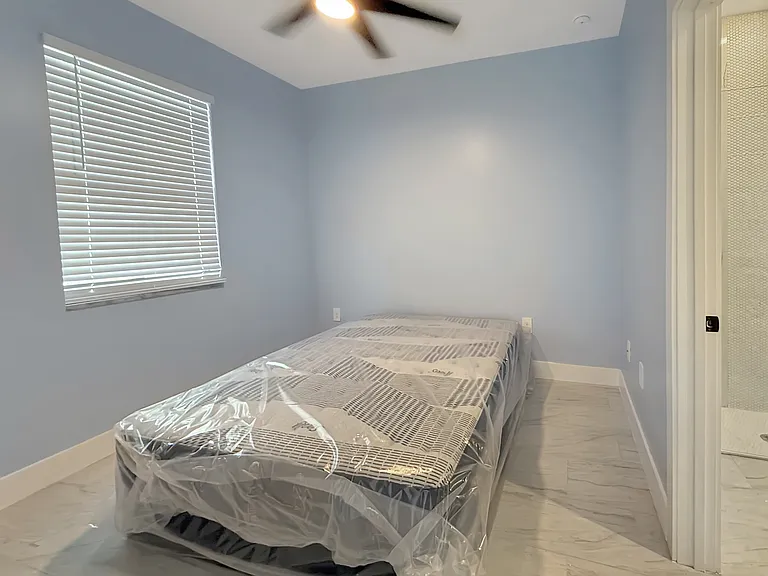 2742 Orange St — Photo 3