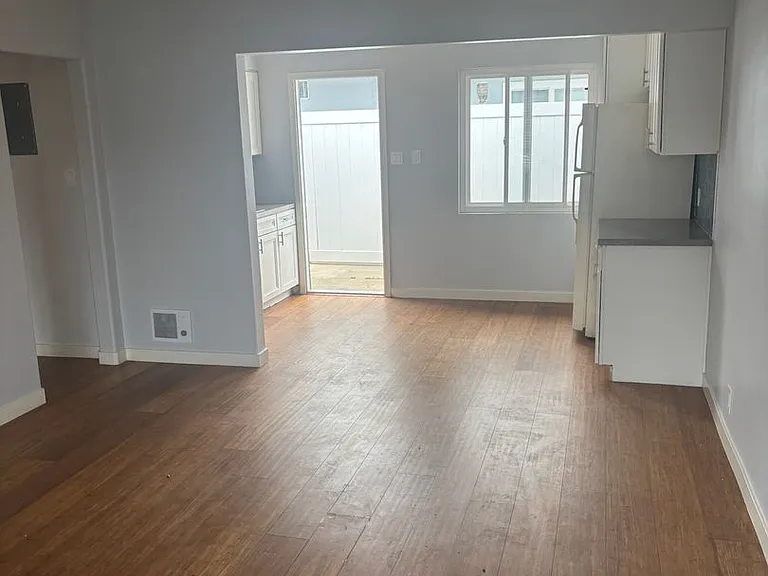 306-308 Elm Ave #861-865 — Photo 26