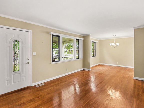 4th image of 6304 Edsel Dr