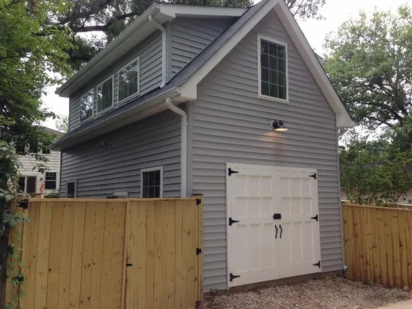 4713 Chesapeake St NW, Washington, DC 20016