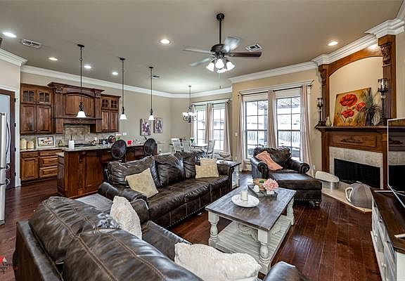 5th image of 101 Saint Andrews Ln
