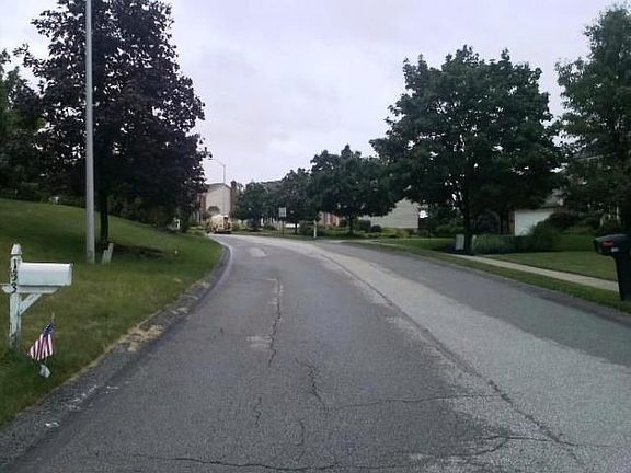 2nd image of 133 Bluestone Dr