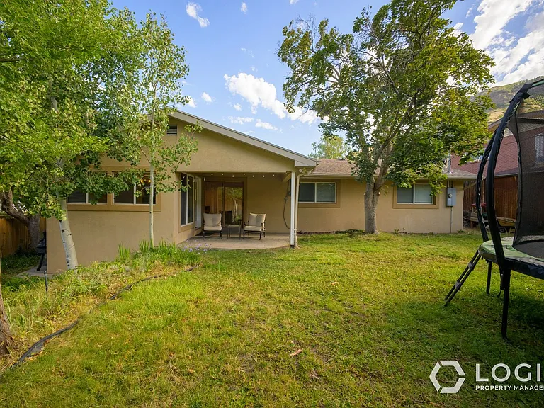 3760 E Millstream Dr — Photo 2