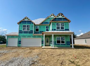 6064 Camarillo Dr, Whitestown, IN 46075