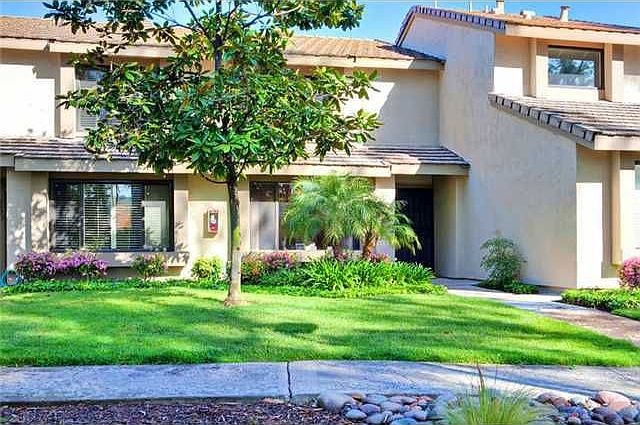 1st image of 9875 Park Crest Ln