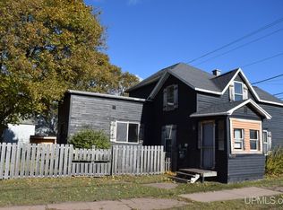 727 E Ridge St, Ishpeming, MI 49849